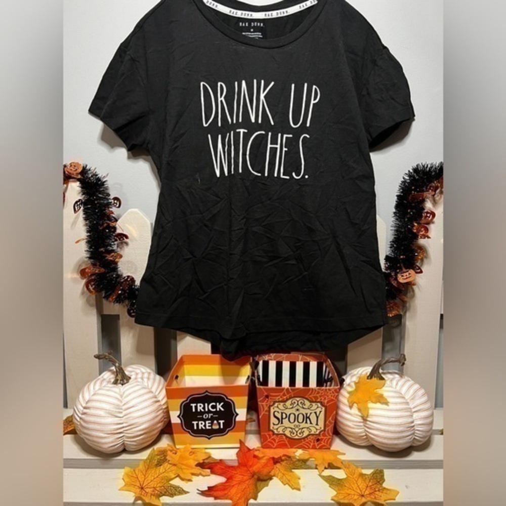 Rae Dunn. Halloween Drink Up Witches Black Short Sleeve Shirt Size Medium